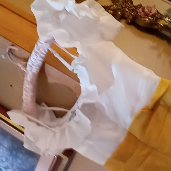 Cute Romper size Small - Picture 10 of 13